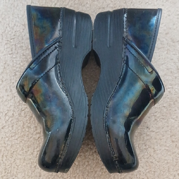 Dansko Iridescent Black Women's Mules - Picture 4 of 7